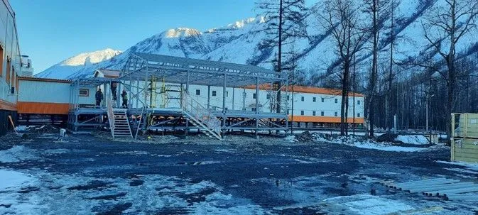 Расширение общежития и строительство бани для АО «Южно-Верхоянская горнодобывающая компания», Республика Саха-Якутия